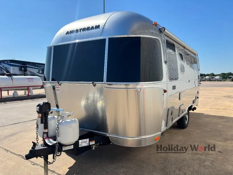 2026 Airstream Caravel 20FB - Photo 3