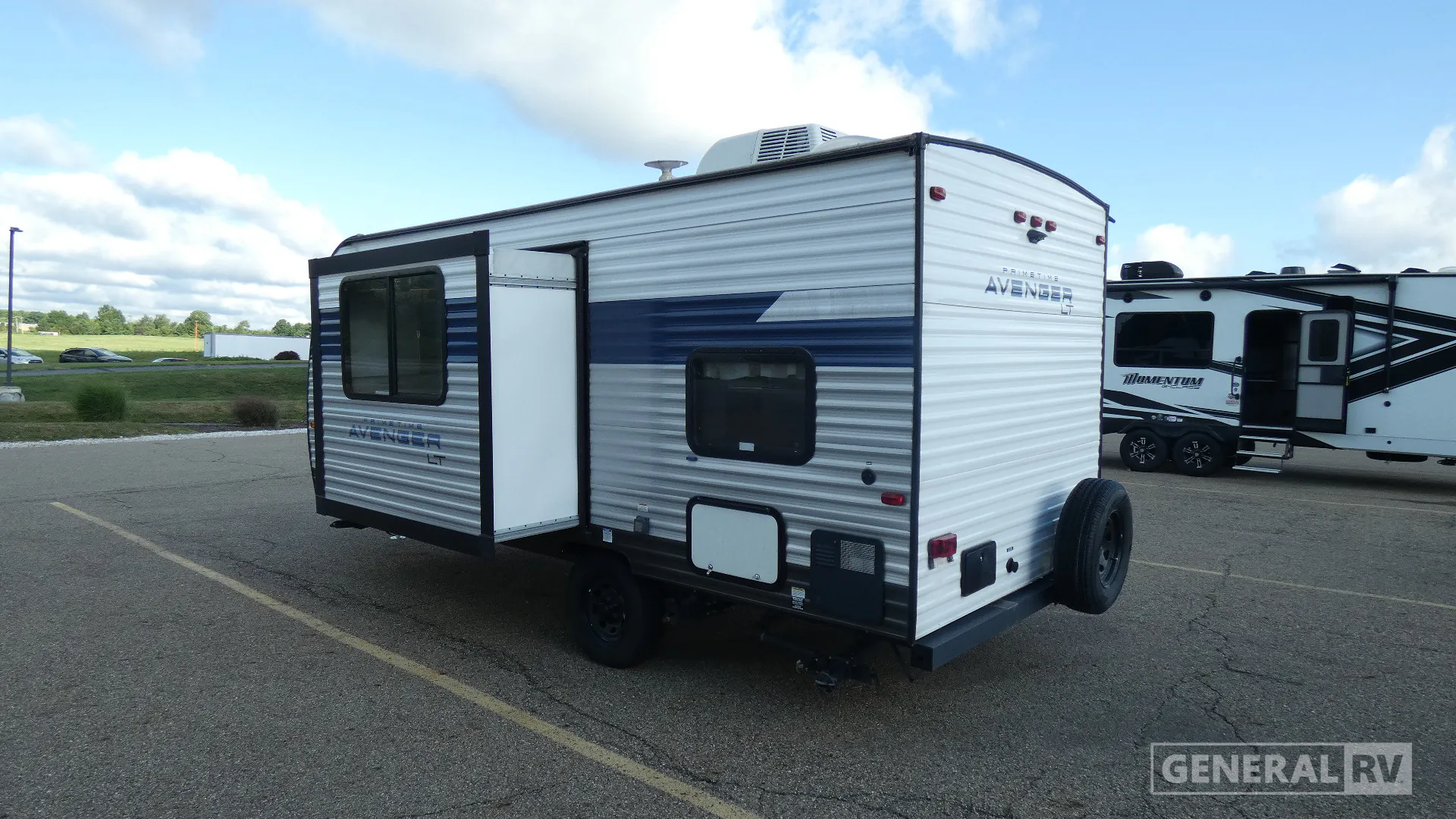 2022 Prime Time Avenger LT 17BHS - Photo 4