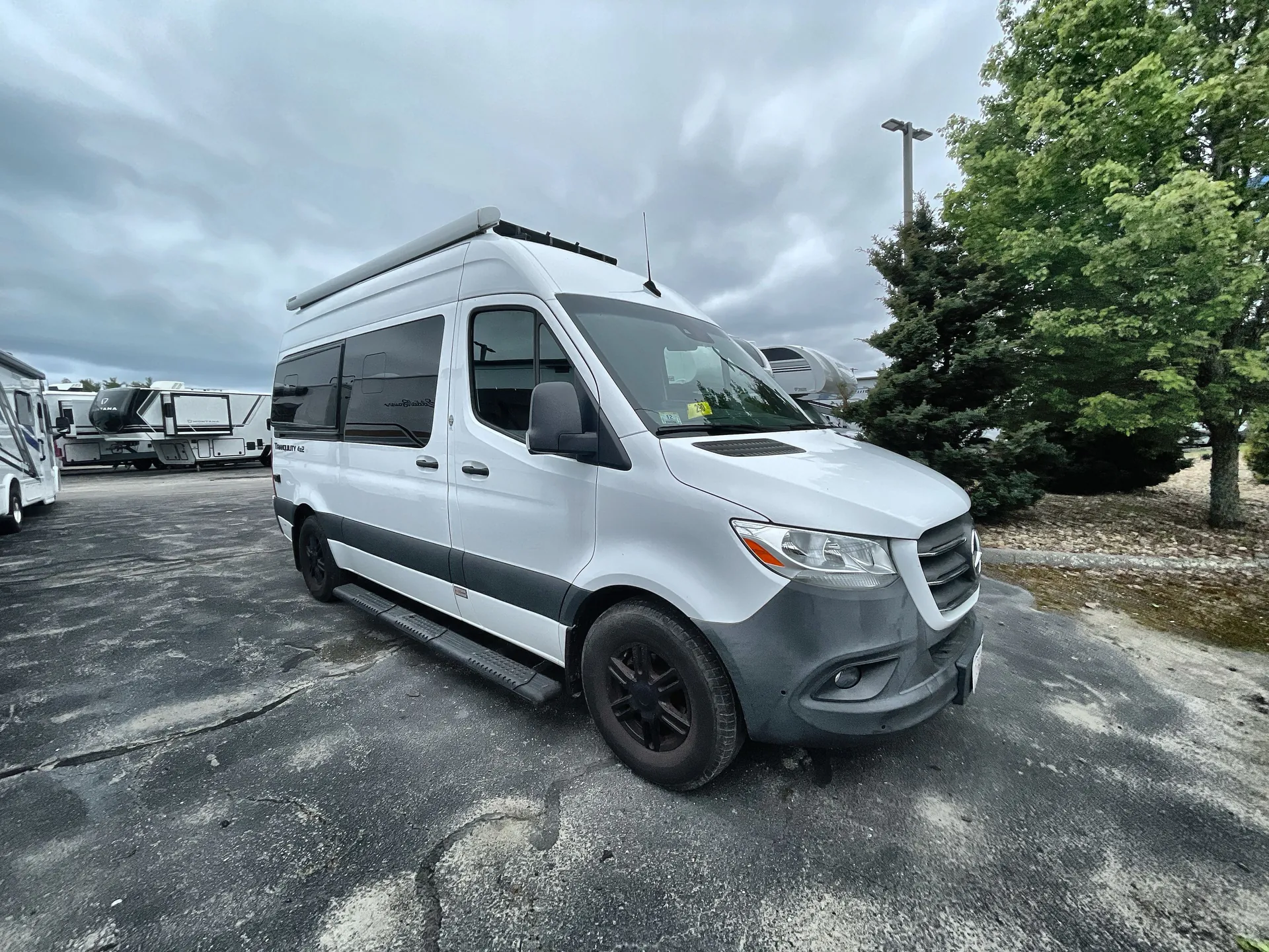2023 Thor Motor Coach Tranquility 19L - Photo 2