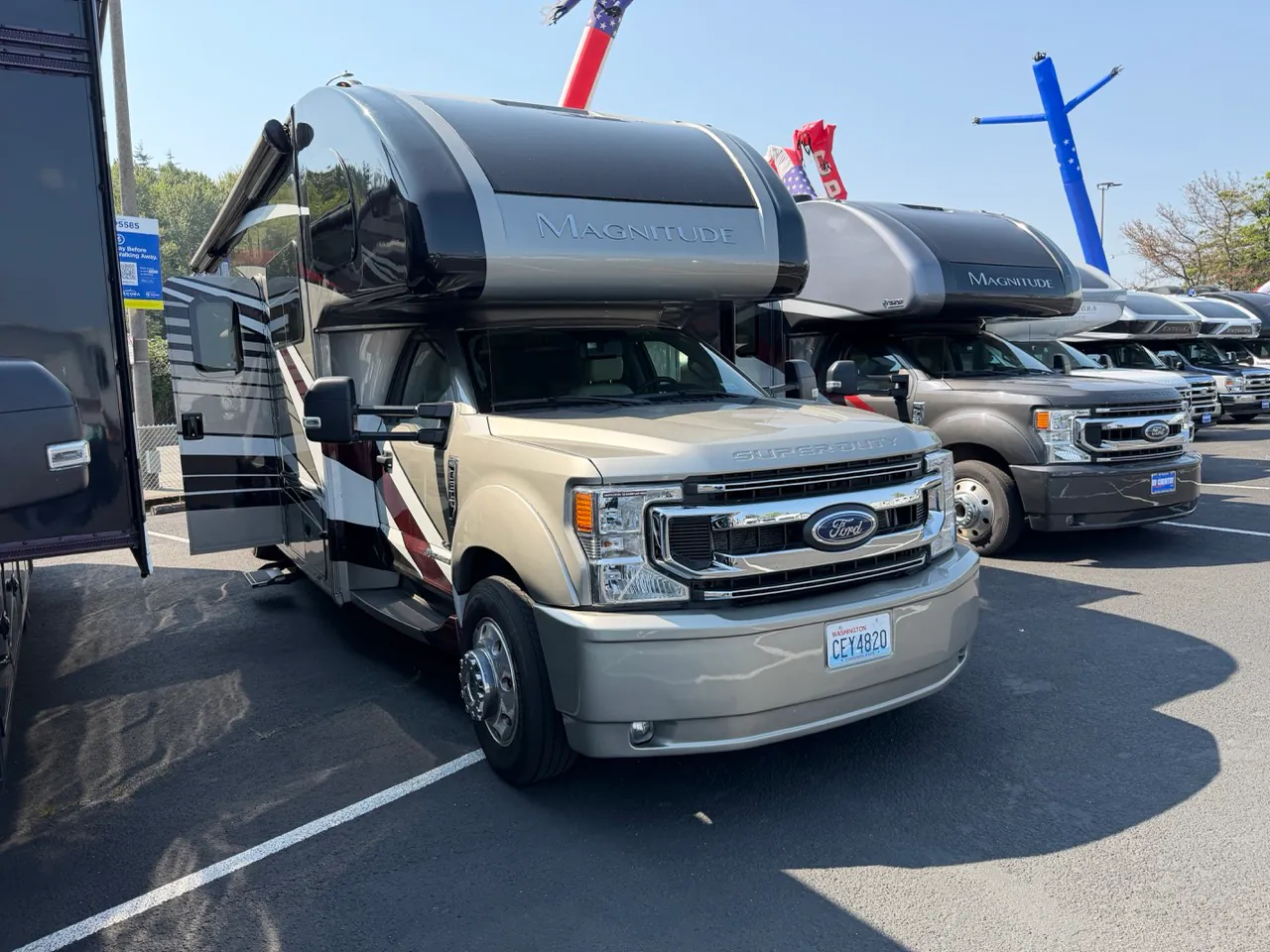 2023 Thor Motor Coach Magnitude RS36