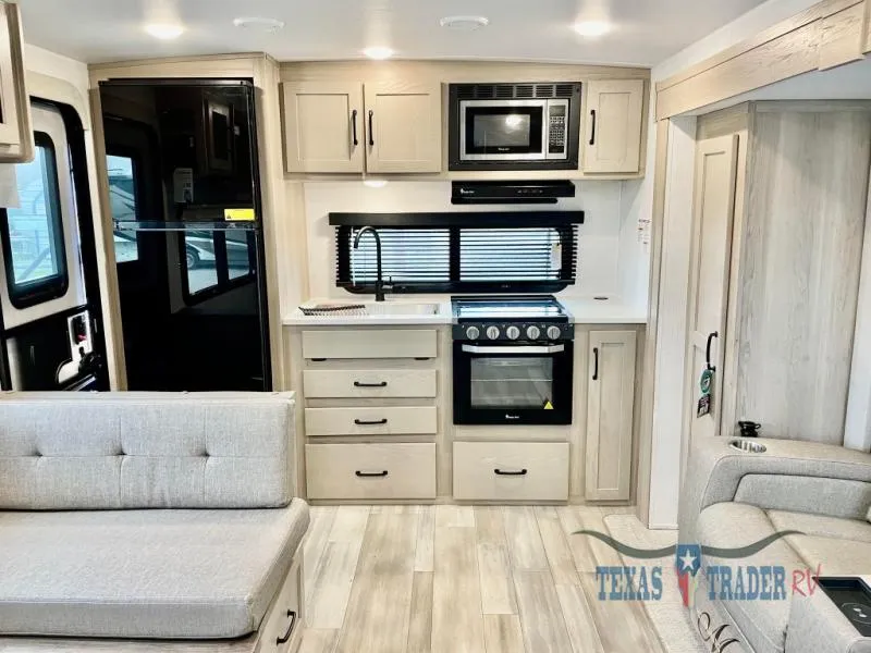 2026 Forest River Rockwood Mini Lite 2515S - Photo 4