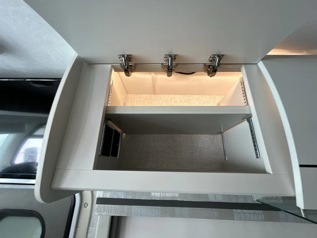 2025 Thor Motor Coach Axis 26.2, Photos photo 17