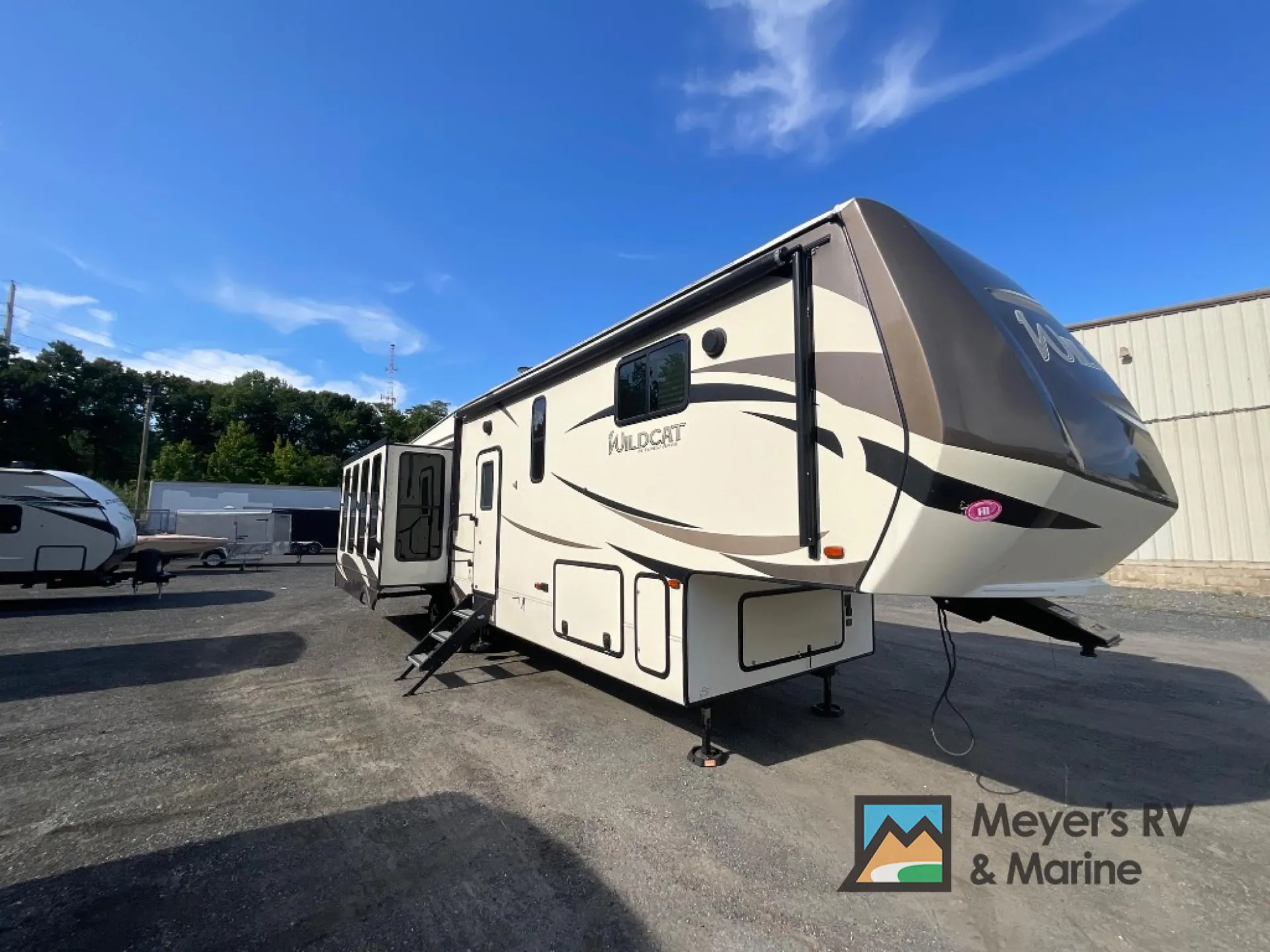 2018 Forest River Wildcat 34WB — Photo 1