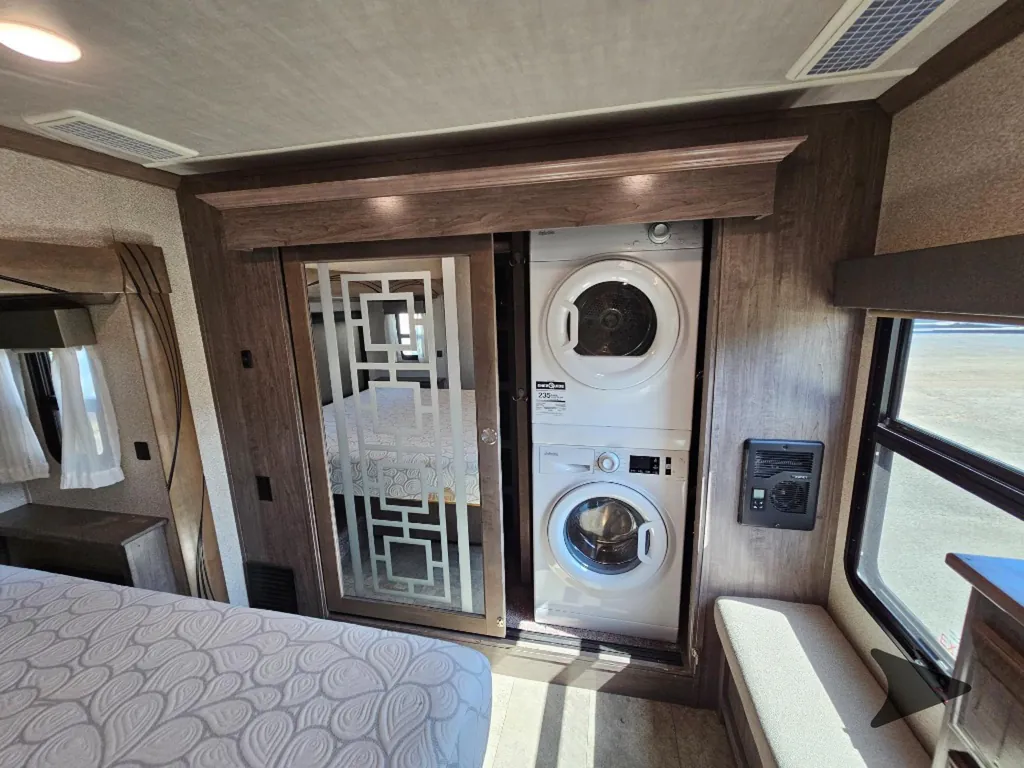 2020 Forest River Cedar Creek Champagne Edition 38EL, Photos photo 45