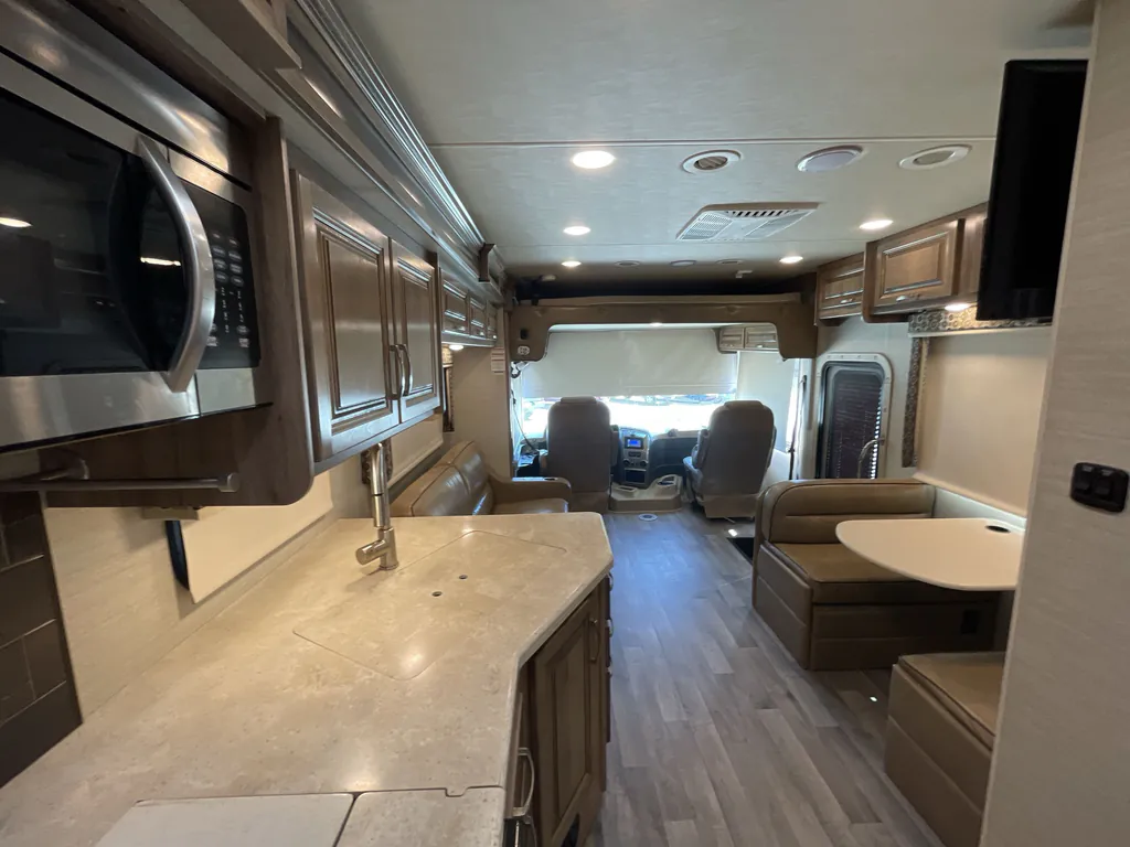 2019 Jayco Precept 29V, Photos photo 3