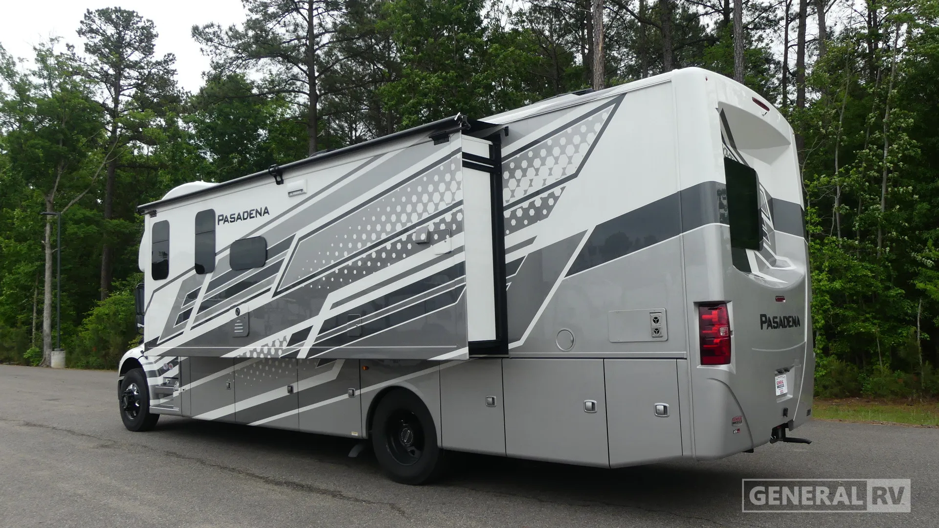 2026 Thor Motor Coach Pasadena 34XG - Photo 4