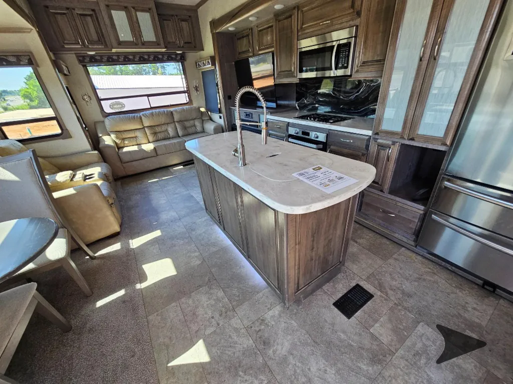 2020 Forest River Cedar Creek Champagne Edition 38EL, Photos photo 23