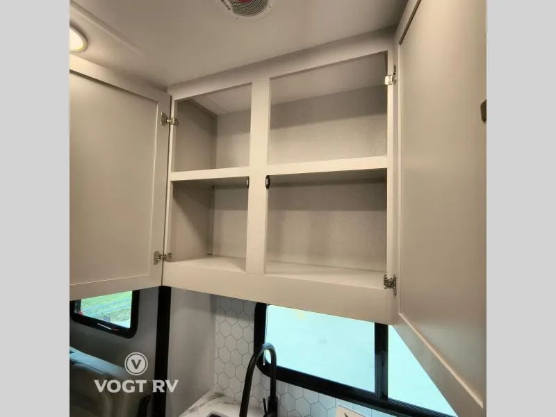 2026 Jayco Seismic New    214 - Photo 4