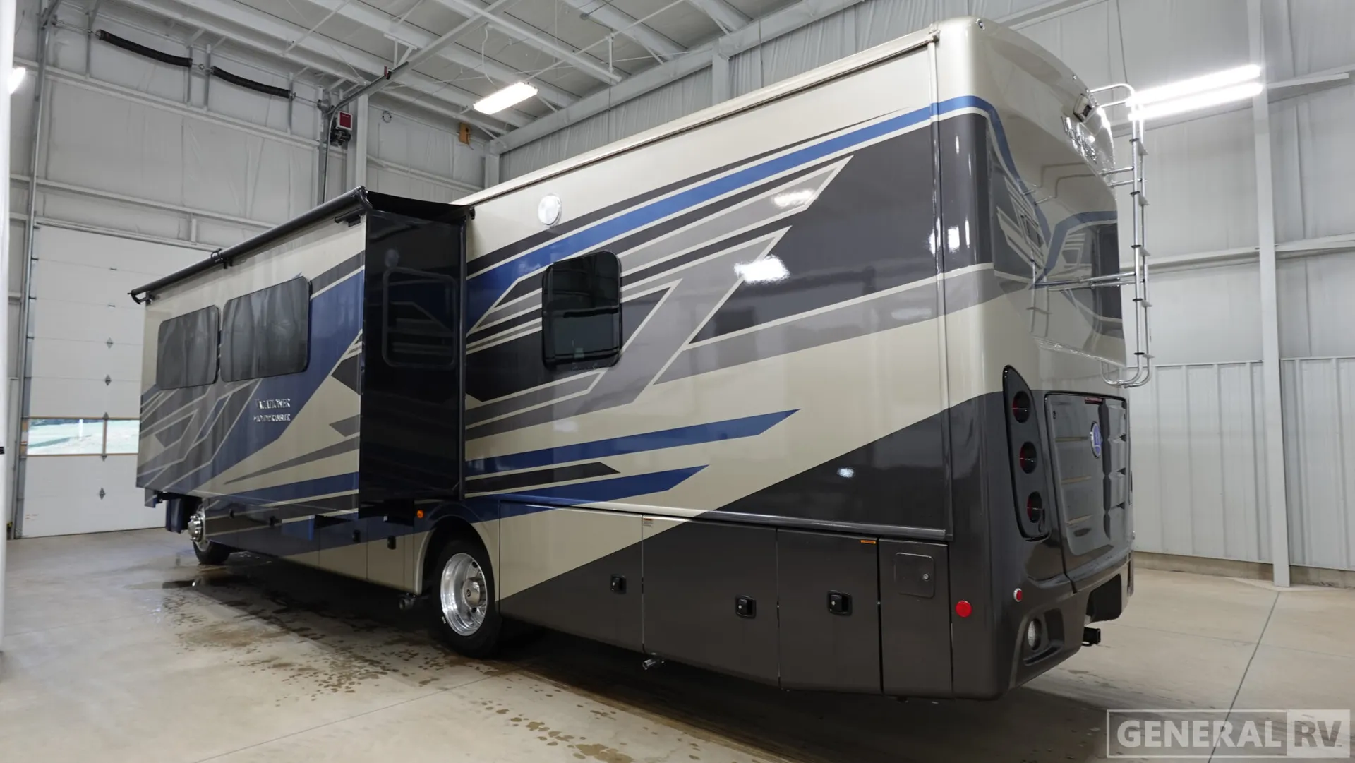 2026 Holiday Rambler Vacationer 35K - Photo 4