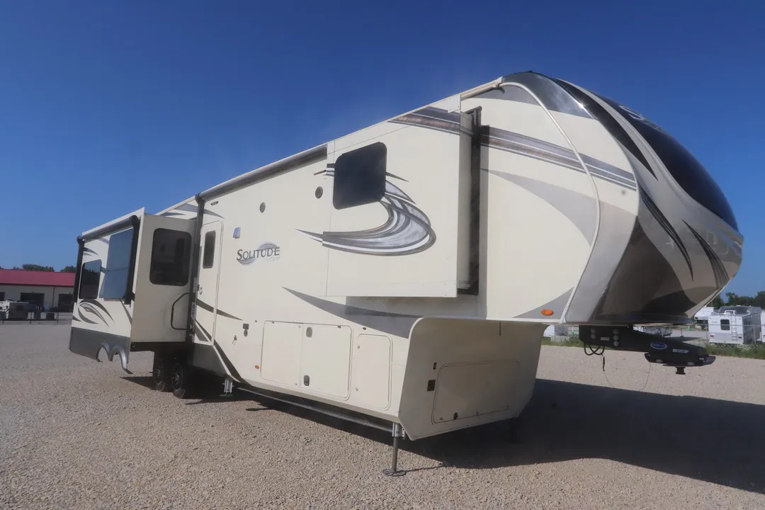 2021 Grand Design Solitude 385GK - Photo 2