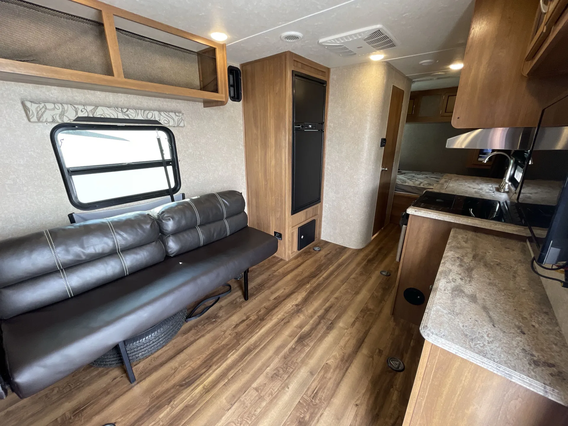 2018 Coachmen Catalina Trail Blazer 19TH — living area main