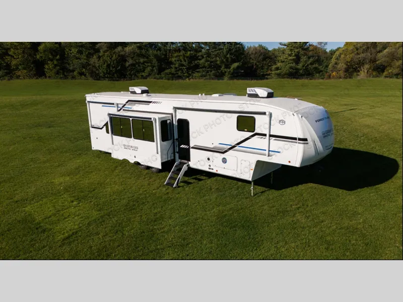 2027 Forest River Cherokee Arctic Wolf 38DST - Photo 2