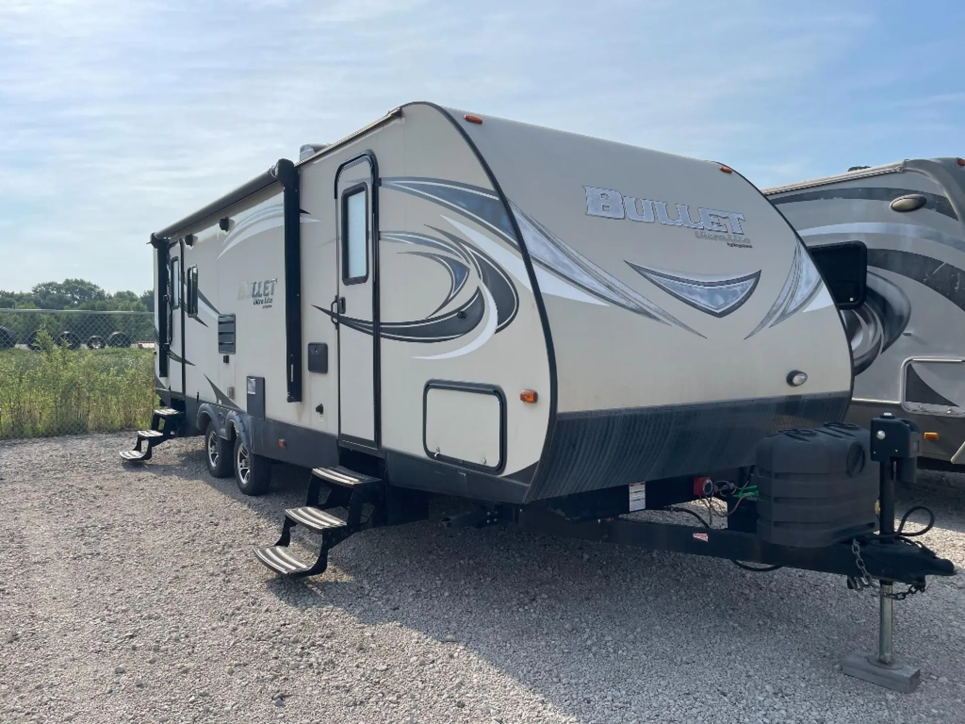2017 Keystone Bullet 269RLS - Photo 2