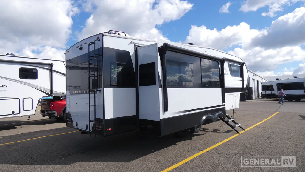 2024 Brinkley Model Z 3100, Photos photo 7