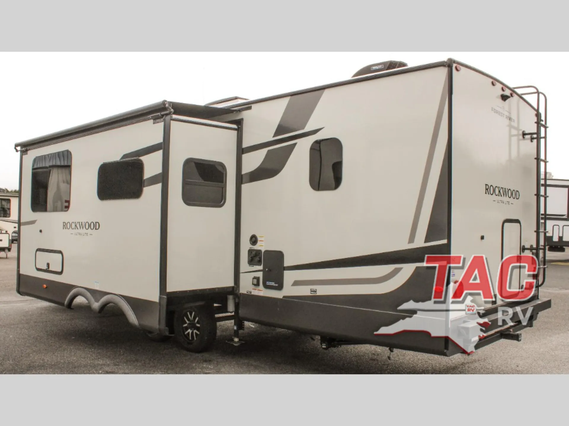 2027 Forest River Rockwood Ultra Lite 2706BH — Photo 7