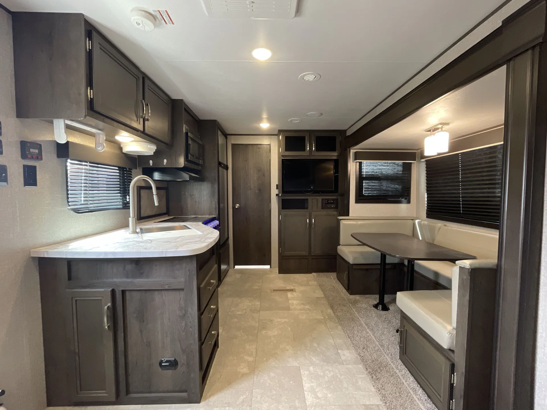 2020 Jayco Jay Flight SLX 248RBSW — living area main