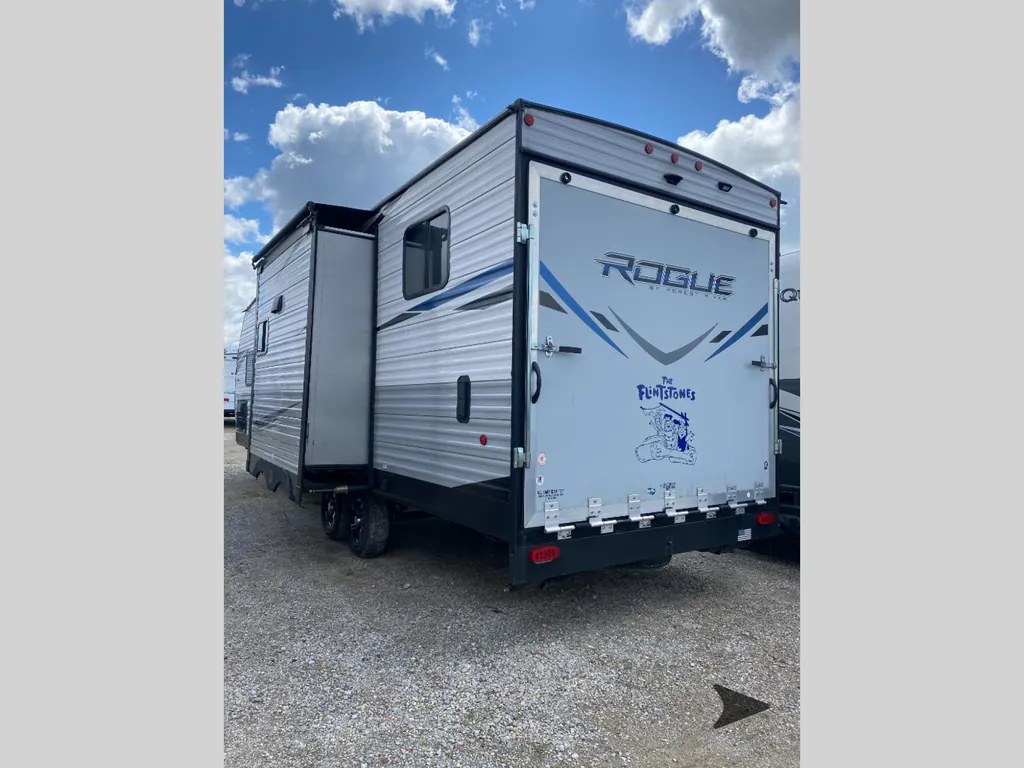 2021 Forest River Vengeance Rogue 26V, Photos photo 50