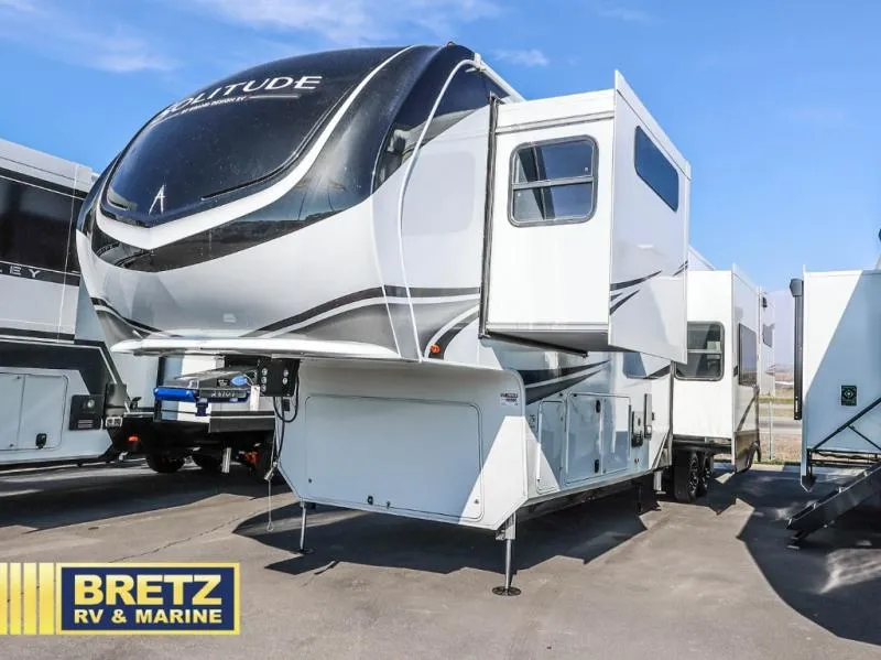 2026 Grand Design Solitude 390RK - Photo 4