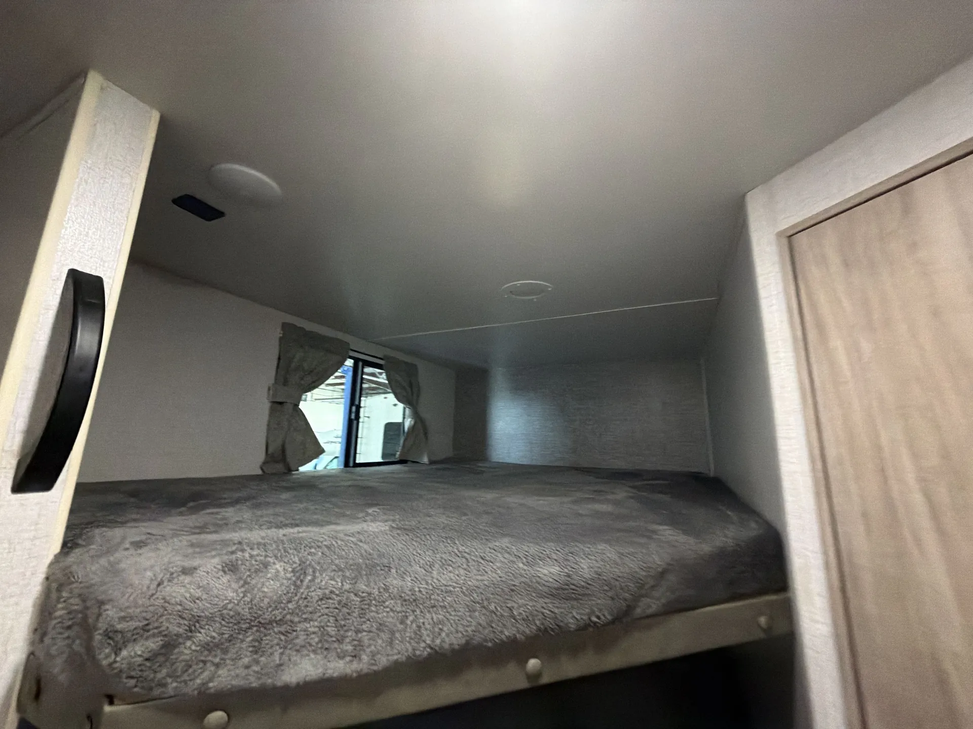 2022 Winnebago Minnie 2801BHS — living area main