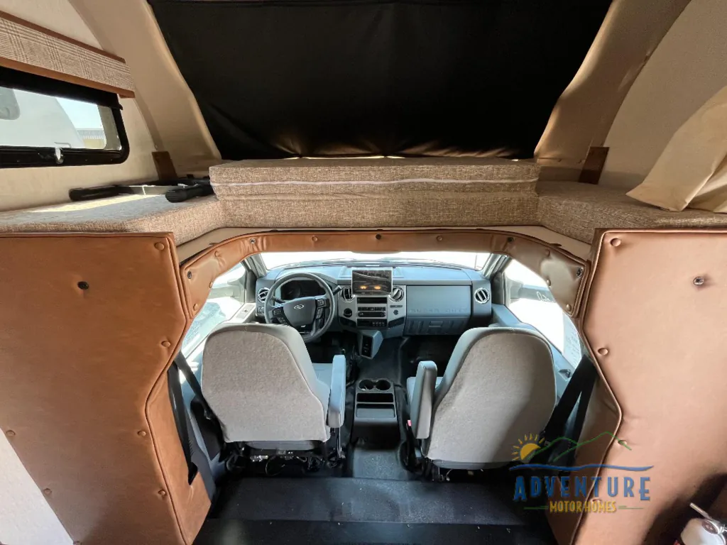 2027 Nexus Maximus 34MX, Photos photo 3