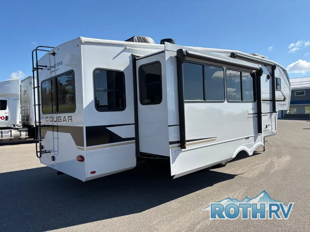 2026 Keystone RV Cougar Half-Ton 28RLI - Photo 4