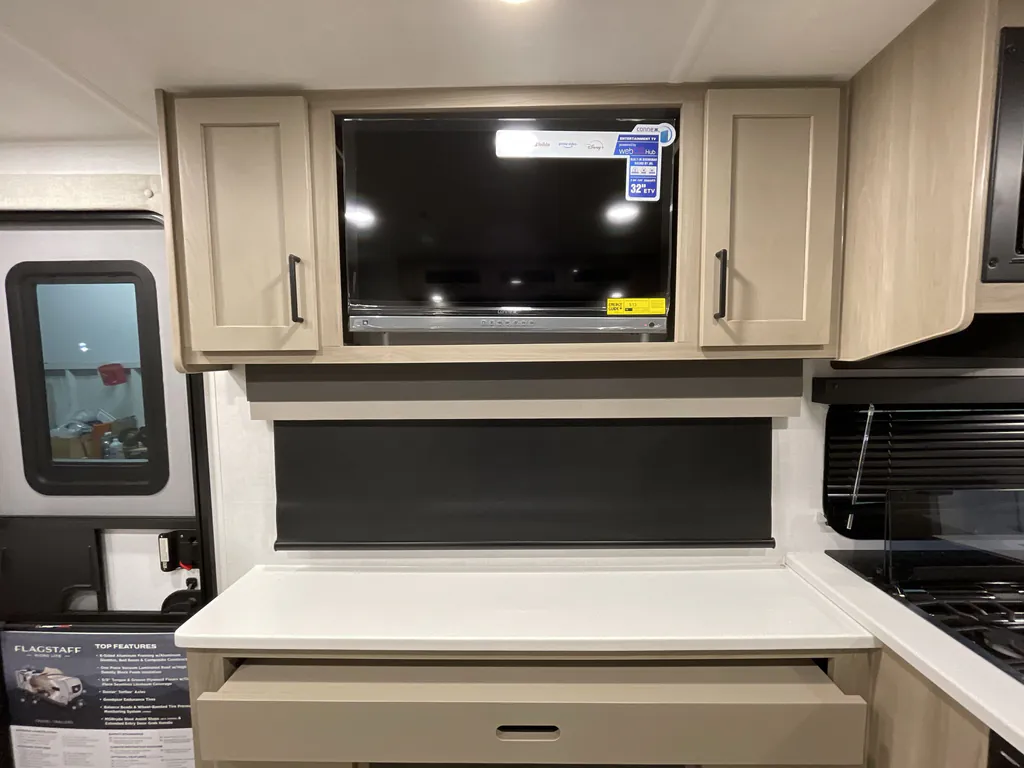 2026 Forest River Flagstaff Micro Lite 25FBT, Photos photo 12