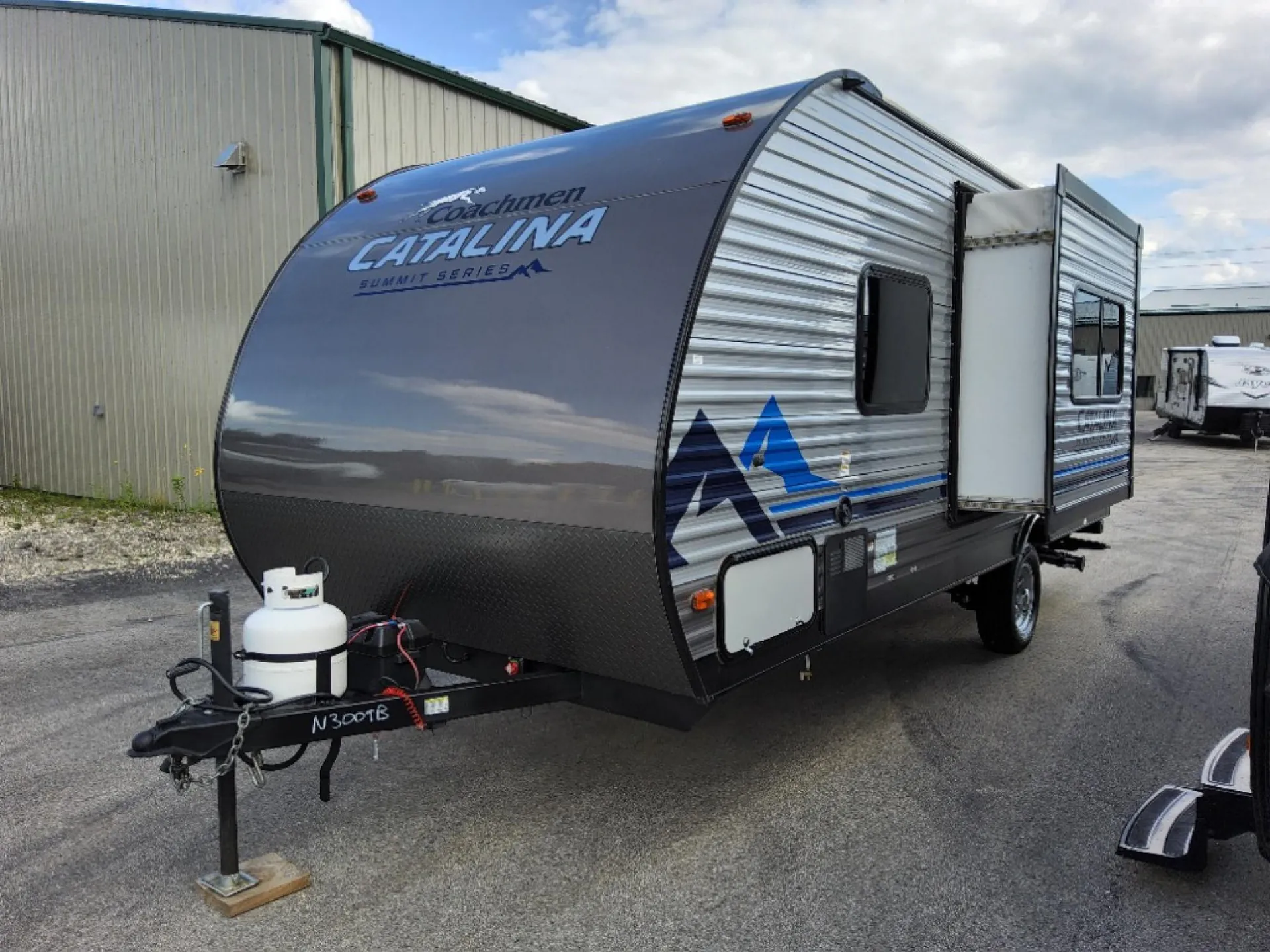 2022 Coachmen Catalina Summit Series 7 184FQS - Photo 4