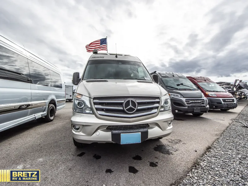 2017 Roadtrek Agile SS - Photo 2