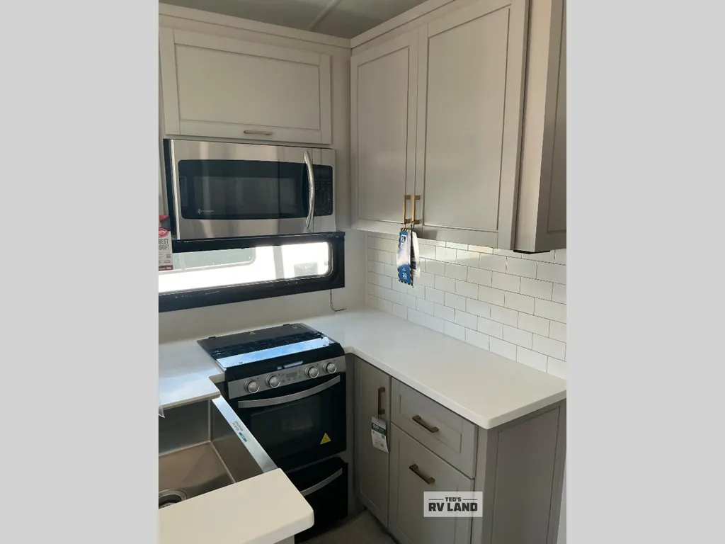 2027 Jayco North Point 391TBBH, Photos photo 19