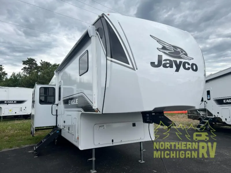 2026 Jayco Eagle SLE 30RLT - Photo 2