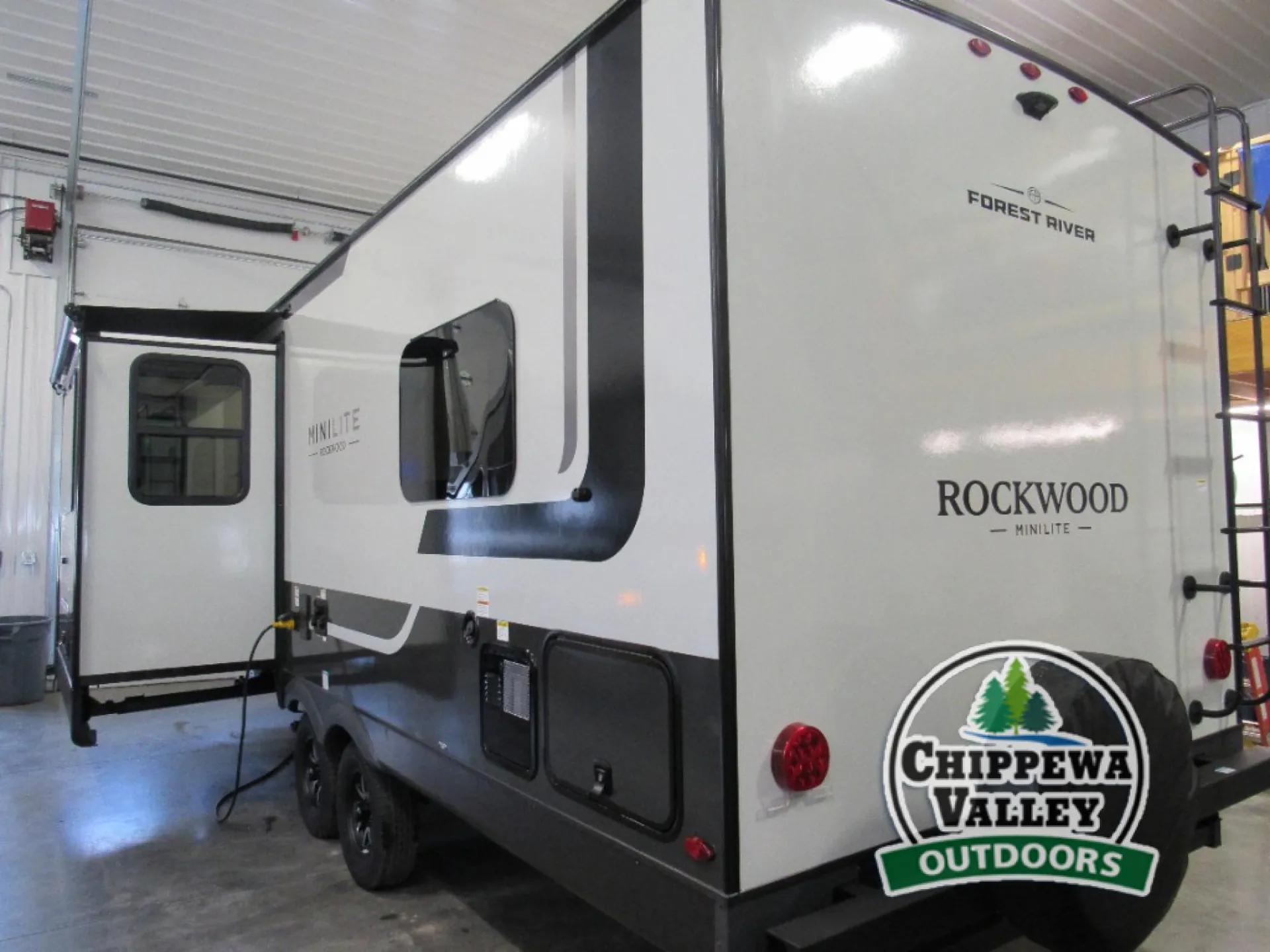 2026 Forest River Rockwood Mini Lite 2506FK — Photo 7