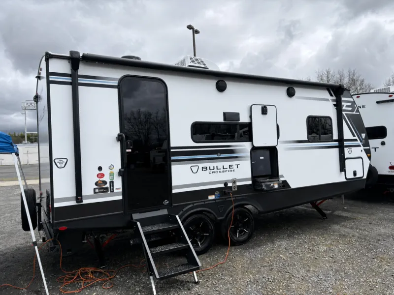 2026 Keystone Bullet Crossfire 208MKS - Photo 3