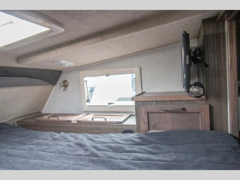 2026 Northern Lite Limited Edition 9-6LEWB - Photo 4