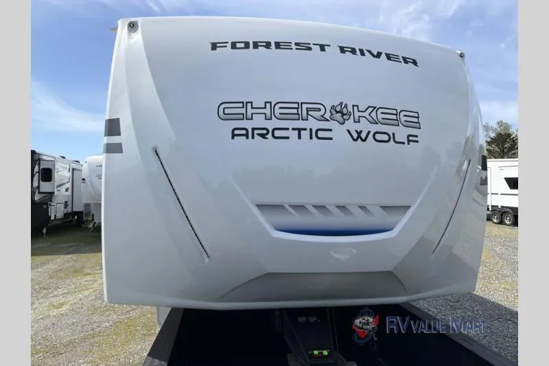 2026 Forest River Cherokee Arctic Wolf 38DST - Photo 4