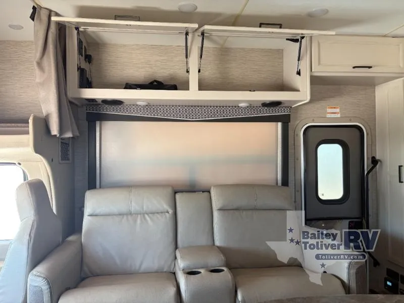 2023 Thor Motor Coach Four Winds 31W - Photo 4