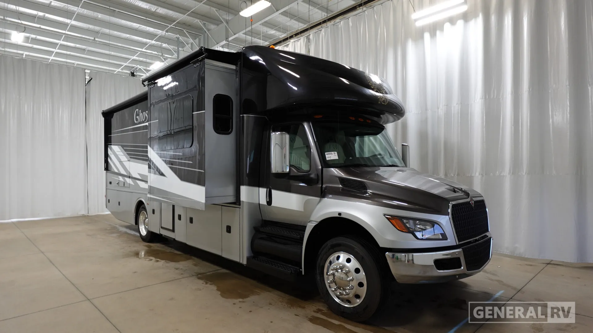 2027 NeXus RV Ghost 34DS - Photo 2