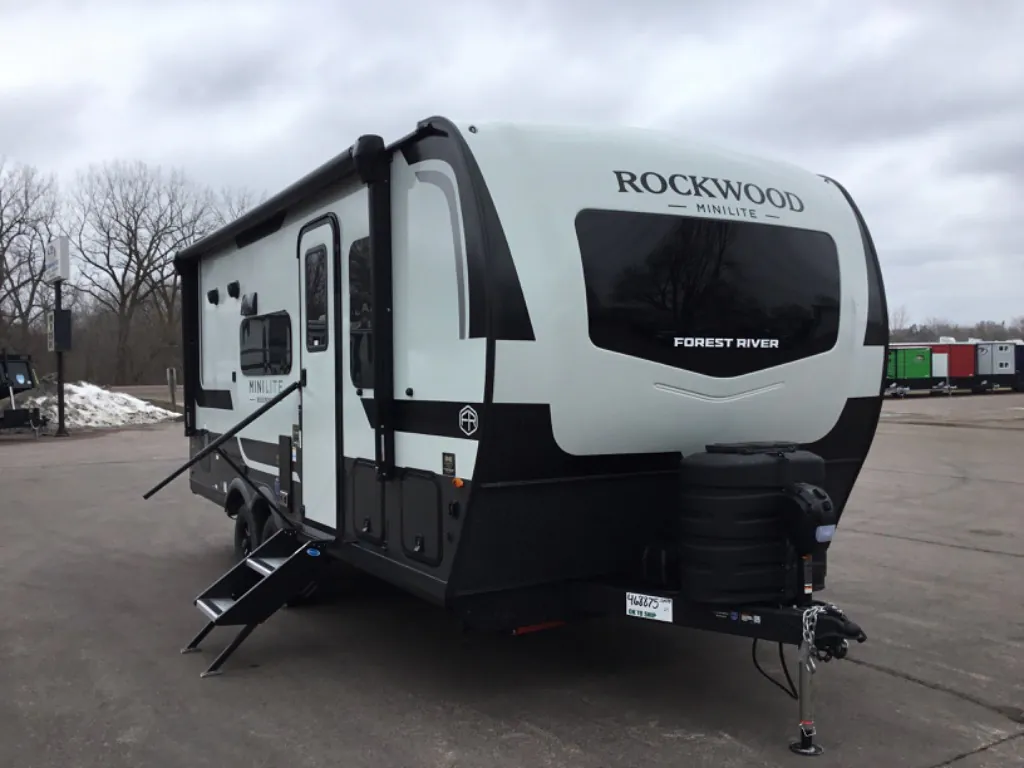 2026 Forest River Rockwood Mini Lite 2108RB - Photo 2