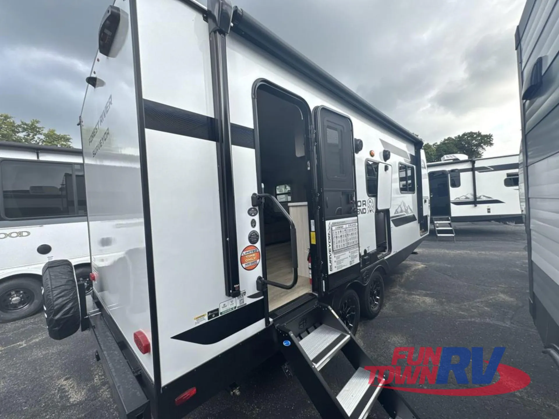 2026 Forest River Surveyor Legend 202RBLE — Photo 5