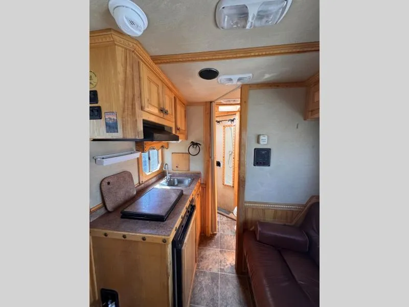 2006 4 Star 4H Used    LQ - Photo 4