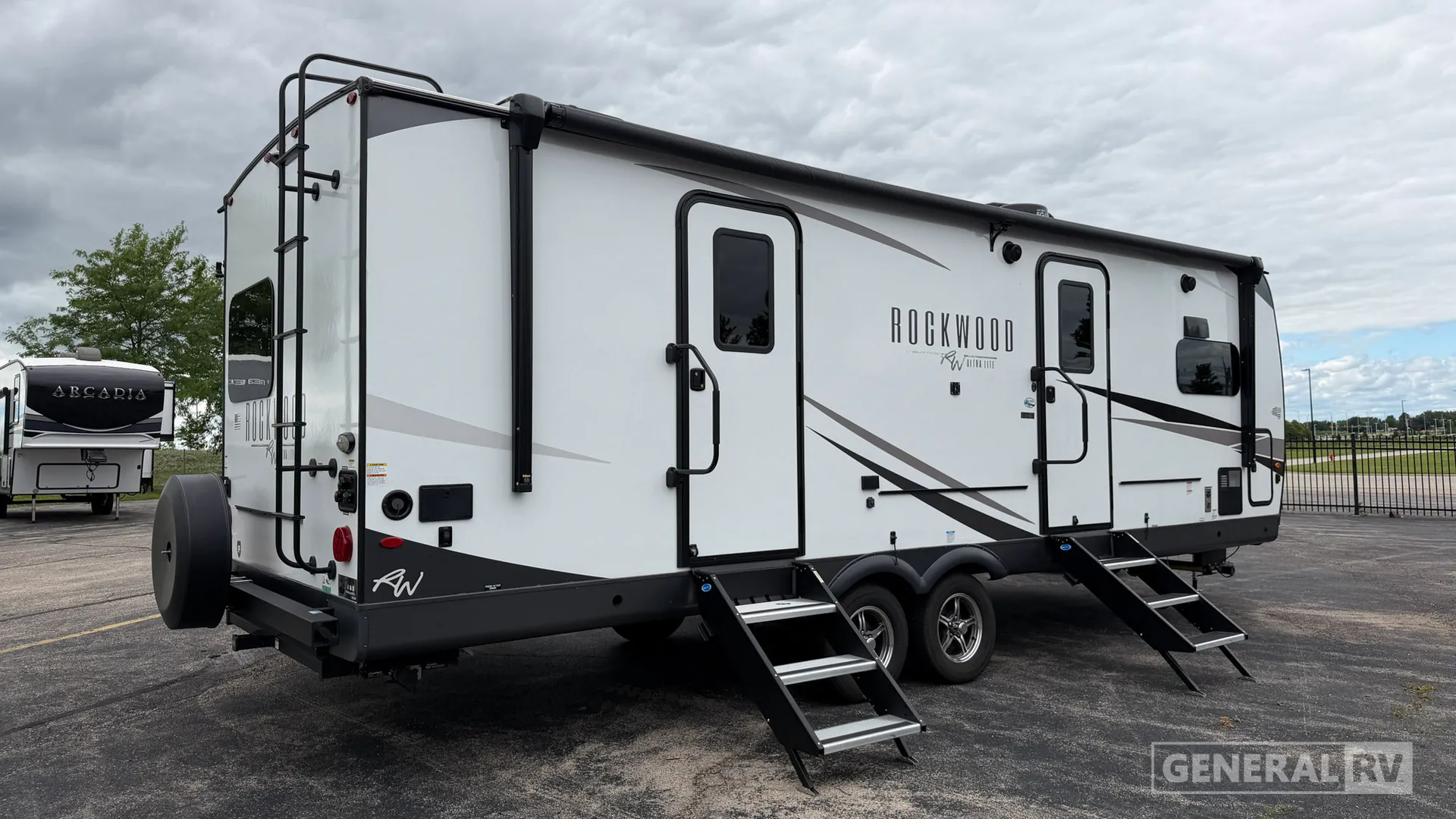 2024 Forest River Rockwood Ultra Lite 2608BS — Photo 7