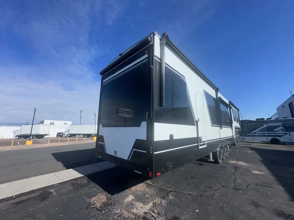 2026 Brinkley Model G 4170 - Photo 2