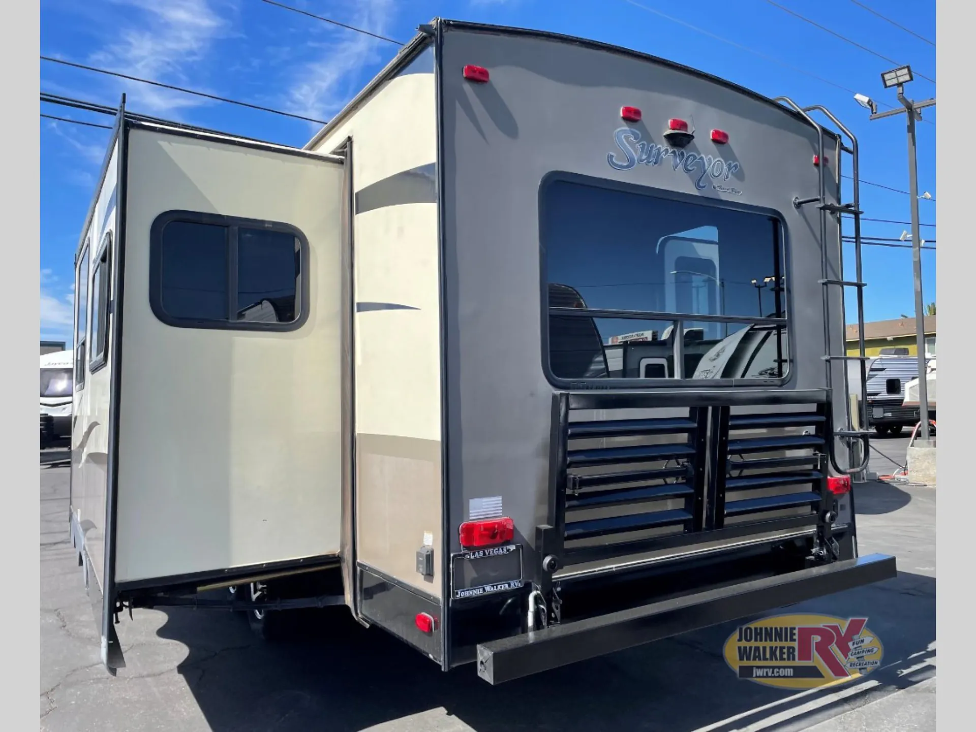 2016 Forest River Surveyor 265RLDS — Photo 5