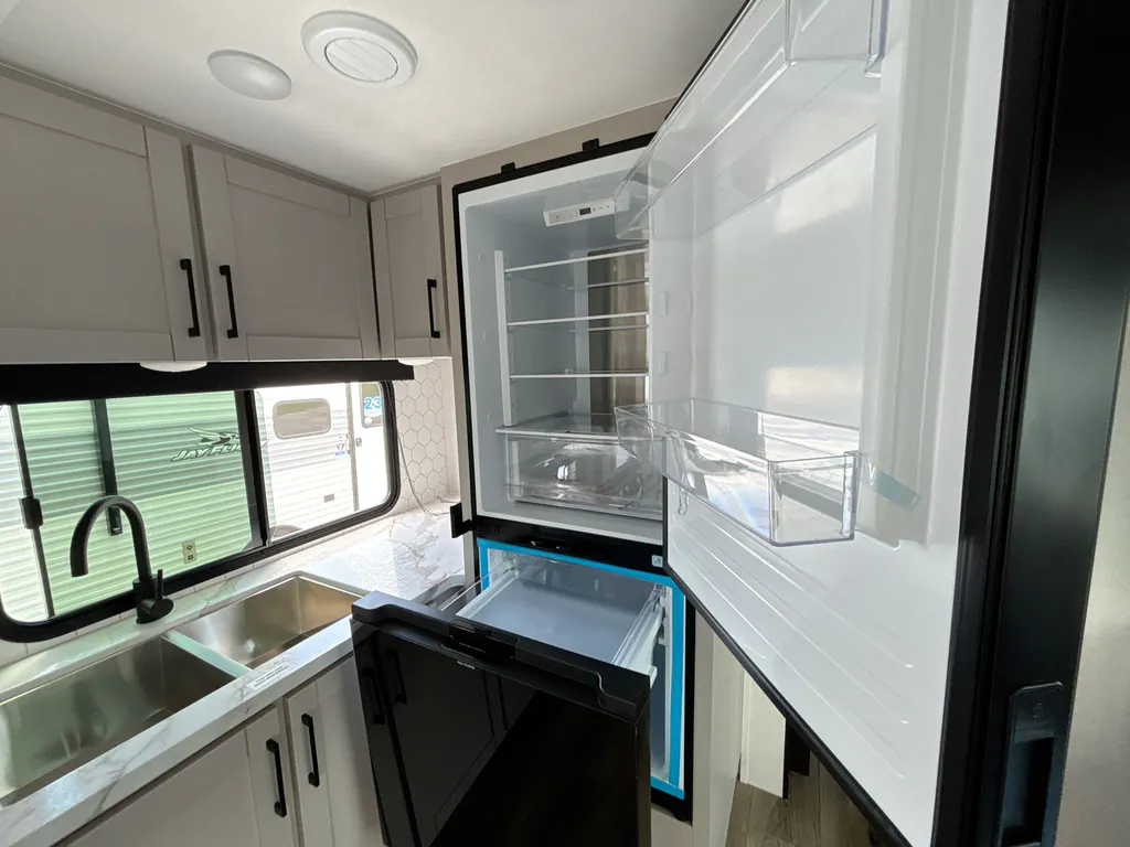 2026 Jayco Jay Feather 29QBH, Photos photo 9