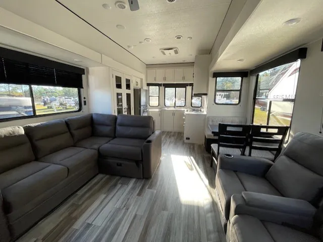 2026 Jayco Jay Flight Bungalow 404LOFT DS, Photos photo 12
