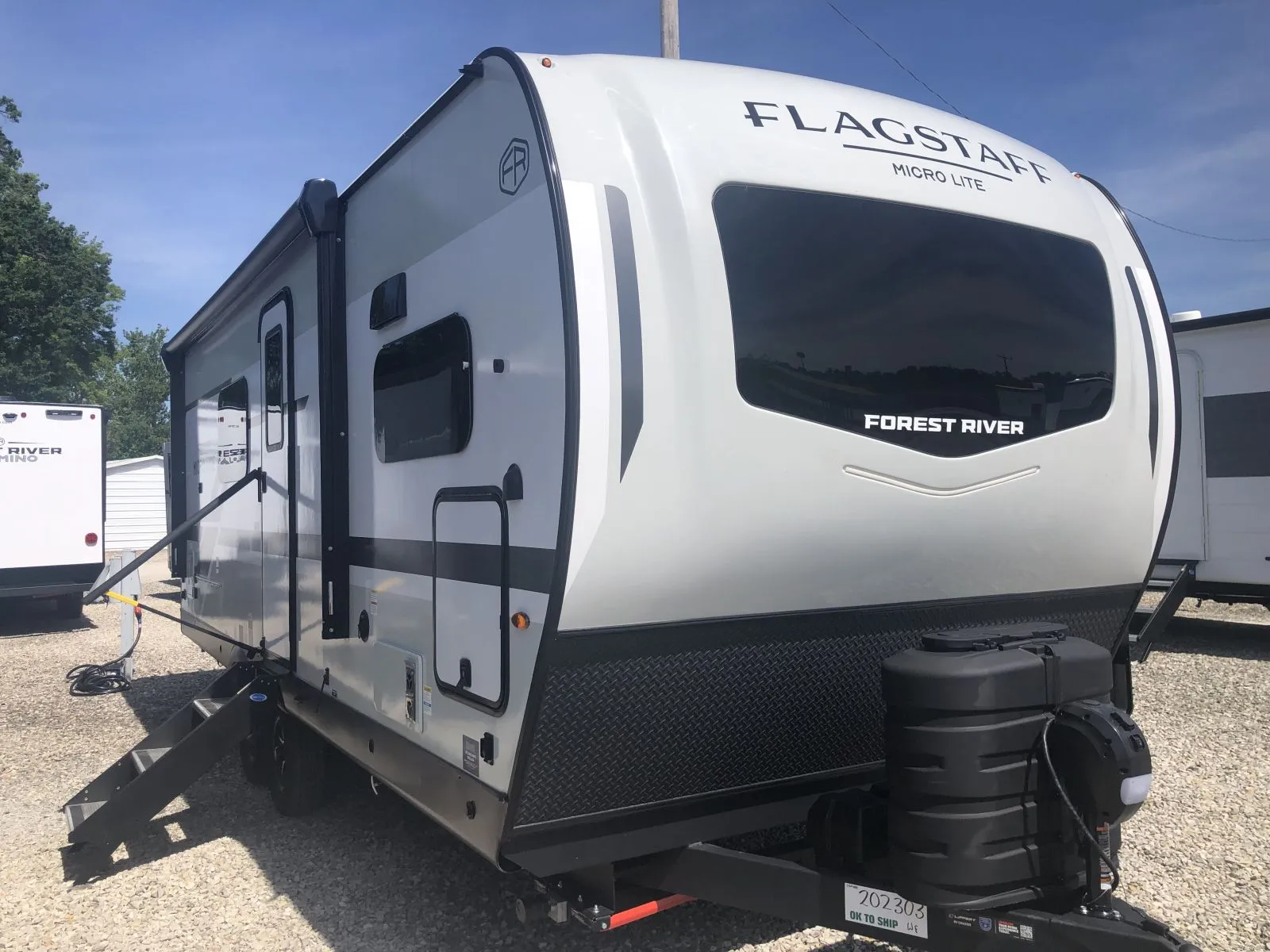 2026 FOREST RIVER FLAGSTAFF MICRO-LITE 25MBR - Photo 2