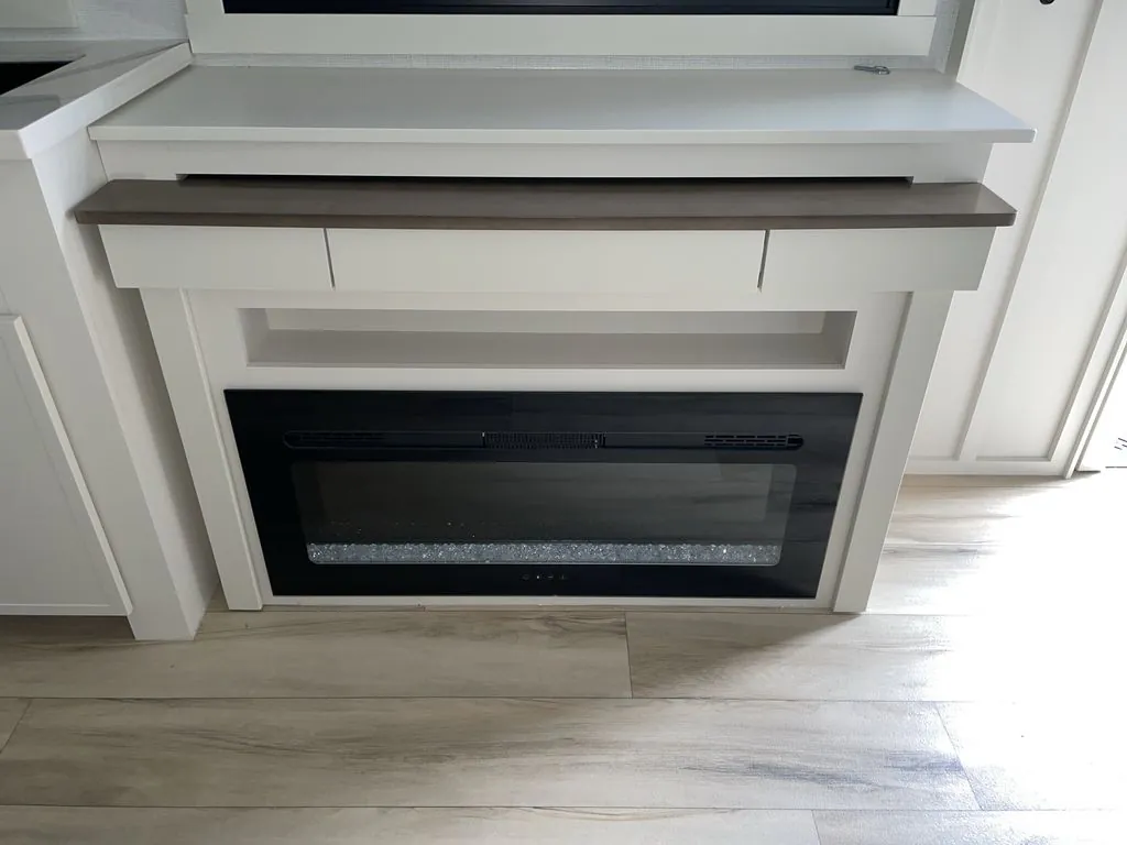 2026 Brinkley Model I 294, Photos photo 10