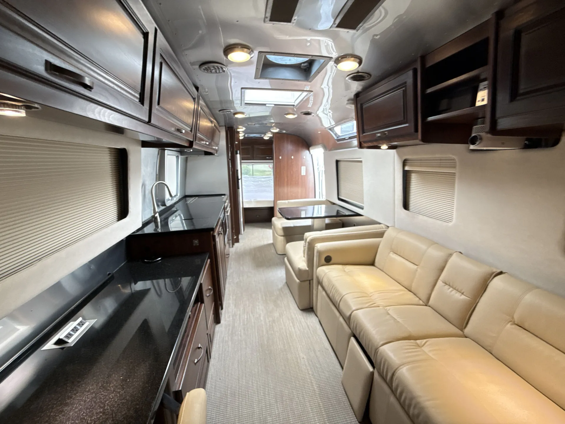 2020 airstream Classic 33FB — living area main
