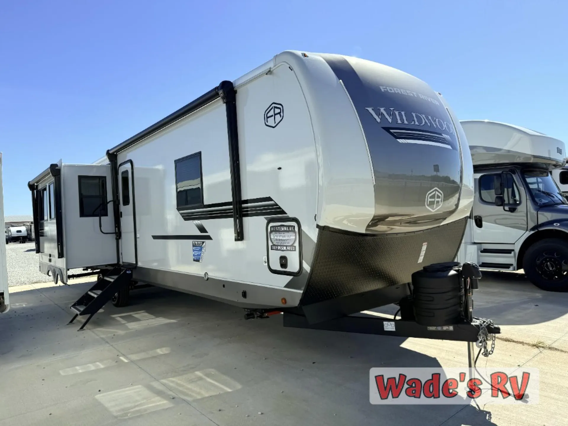 2027 Forest River Wildwood Heritage Glen 301FAM