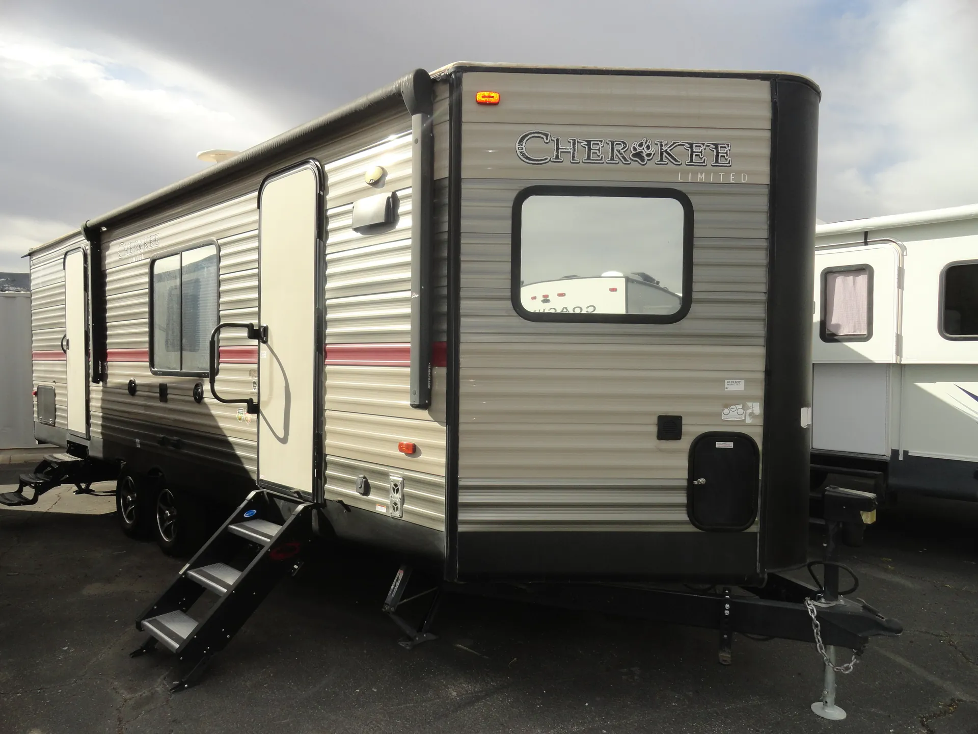 2019 Forest River Cherokee 234VFK - Photo 2
