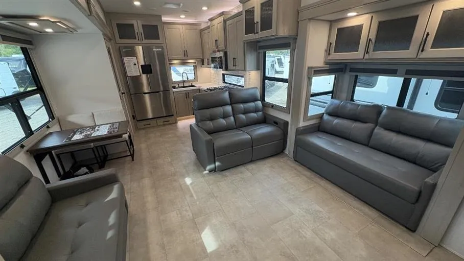 2026 Grand Design Solitude 417KB - Photo 3